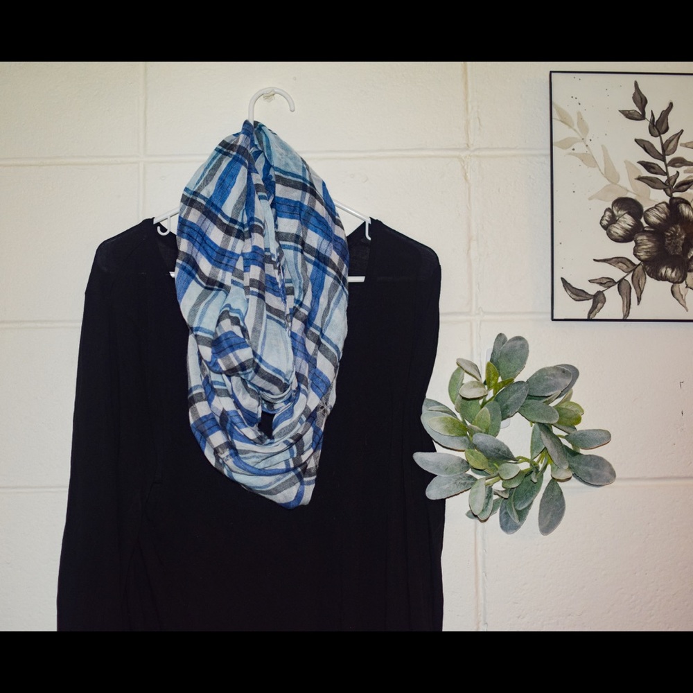 Christmas scarf